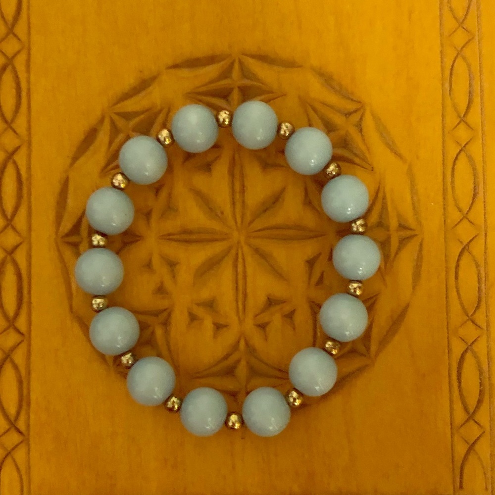 The cute blue bracelet